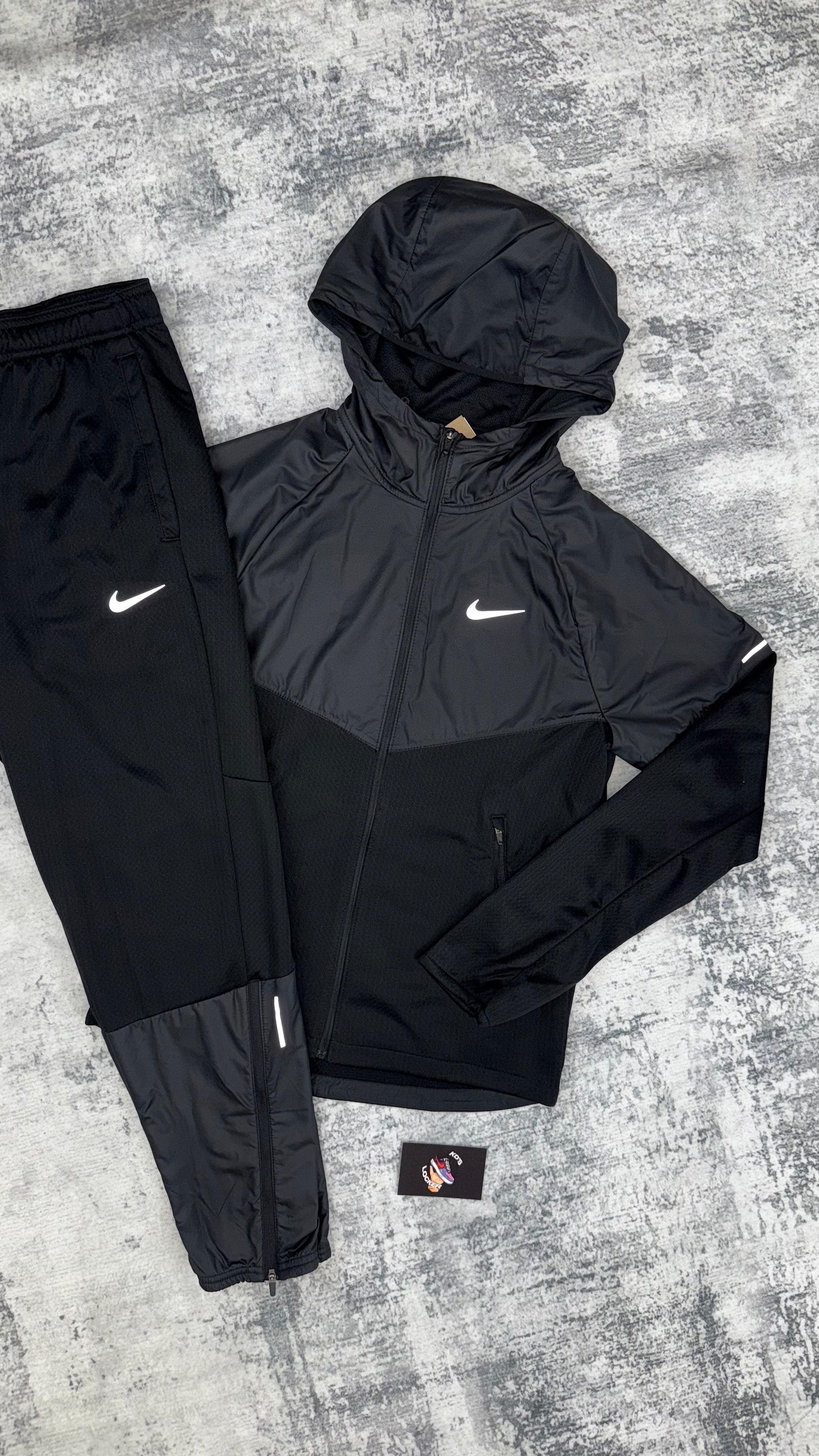 NIKE THERMA-FIT BLACK SPHERE TRACKSUIT