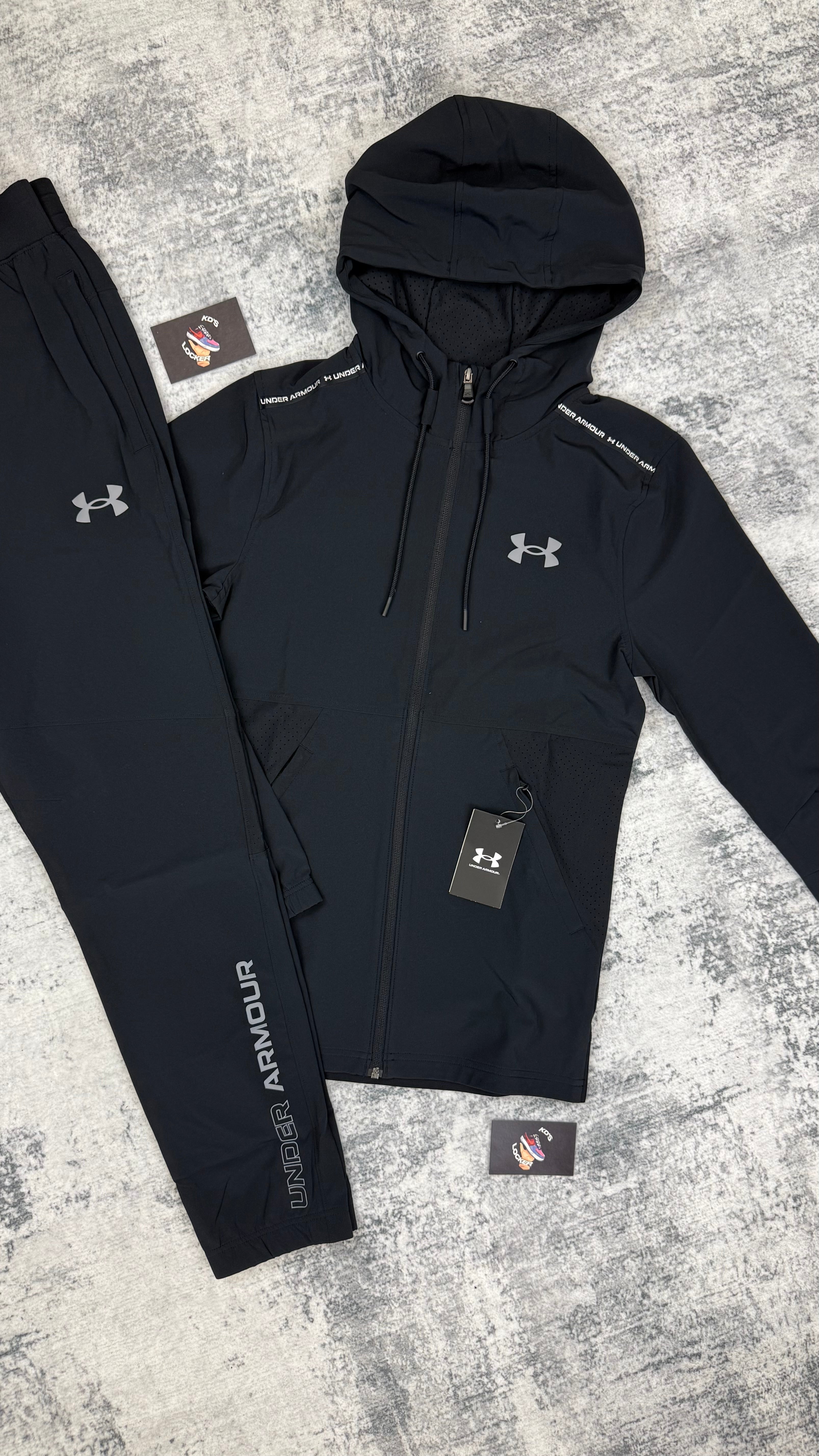 UNDER ARMOUR BLACK WOVEN TRACKSUIT