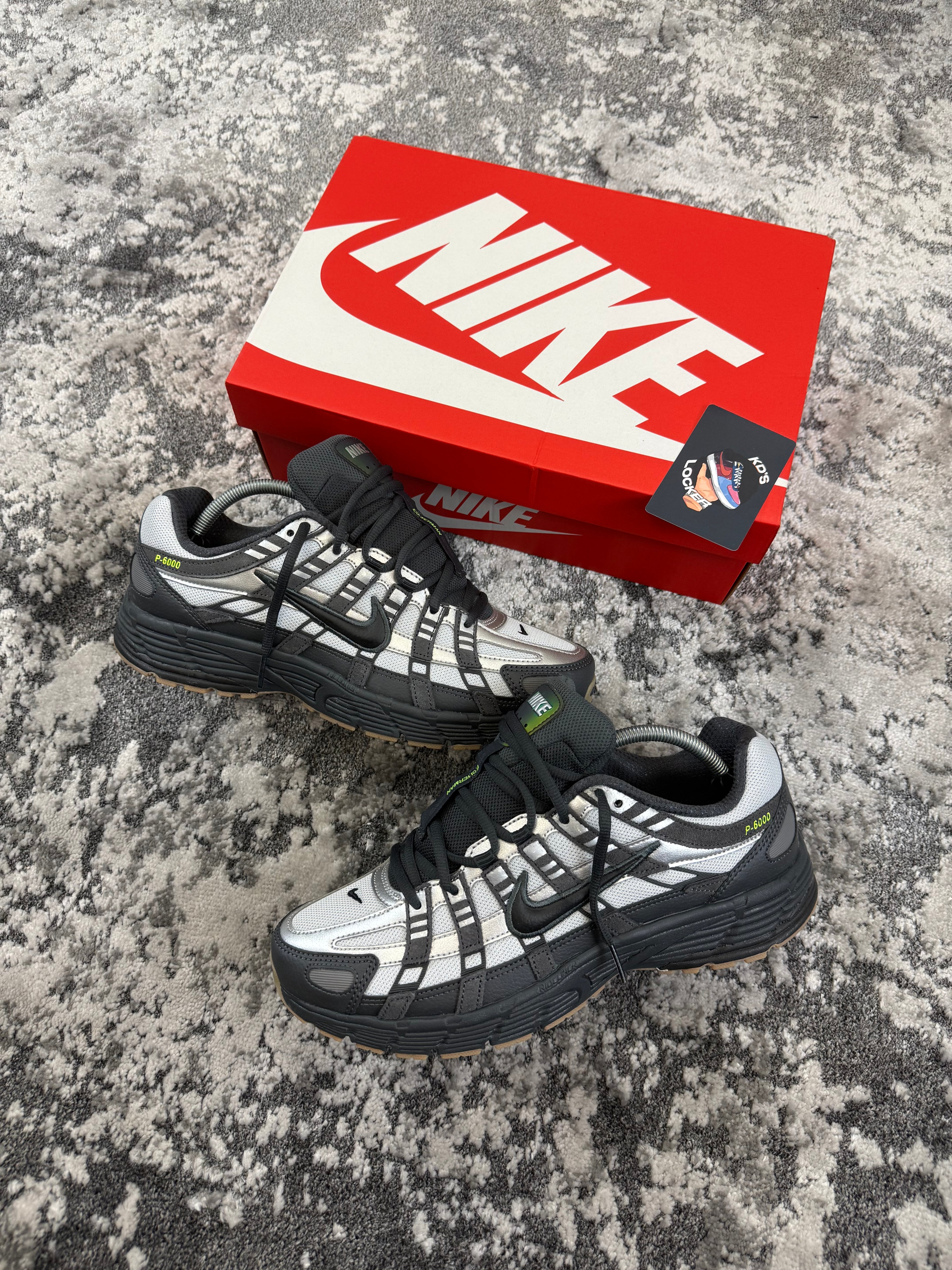 NIKE P-6000 NOIR ANTHRACITE VOLT