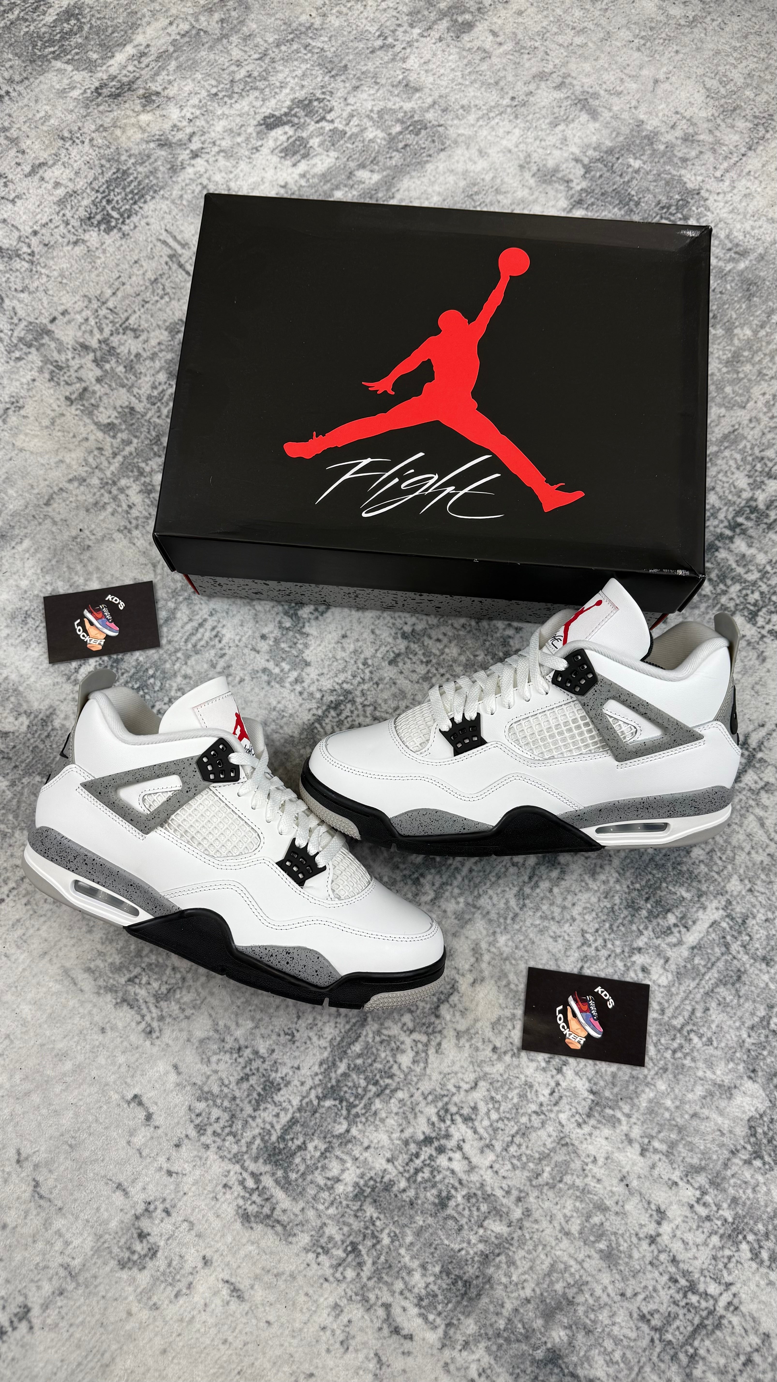 AIR JORDAN 4 RETRO OG WHITE CEMENT