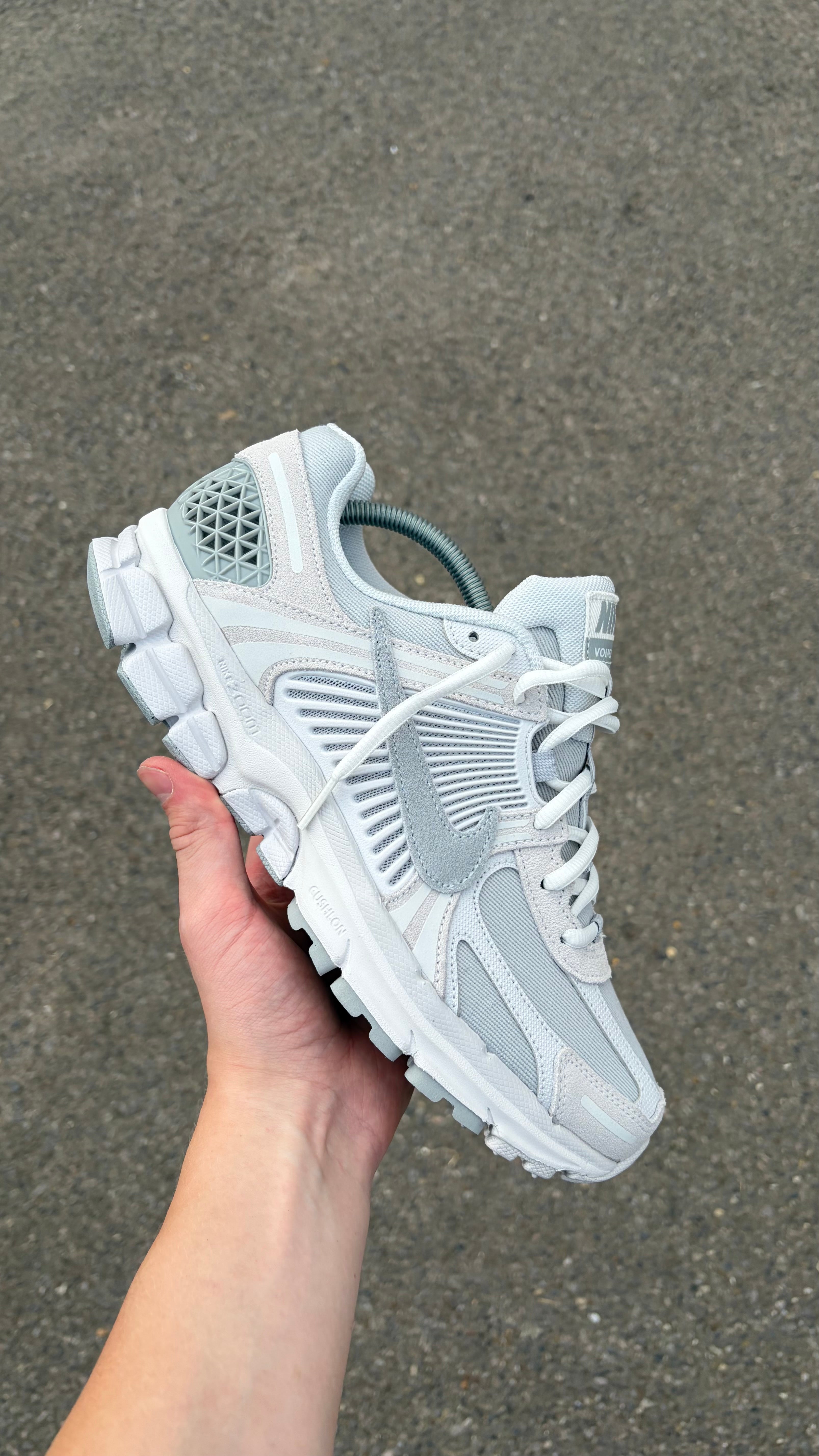 Nike Zoom Vomero 5 Pure Platinum