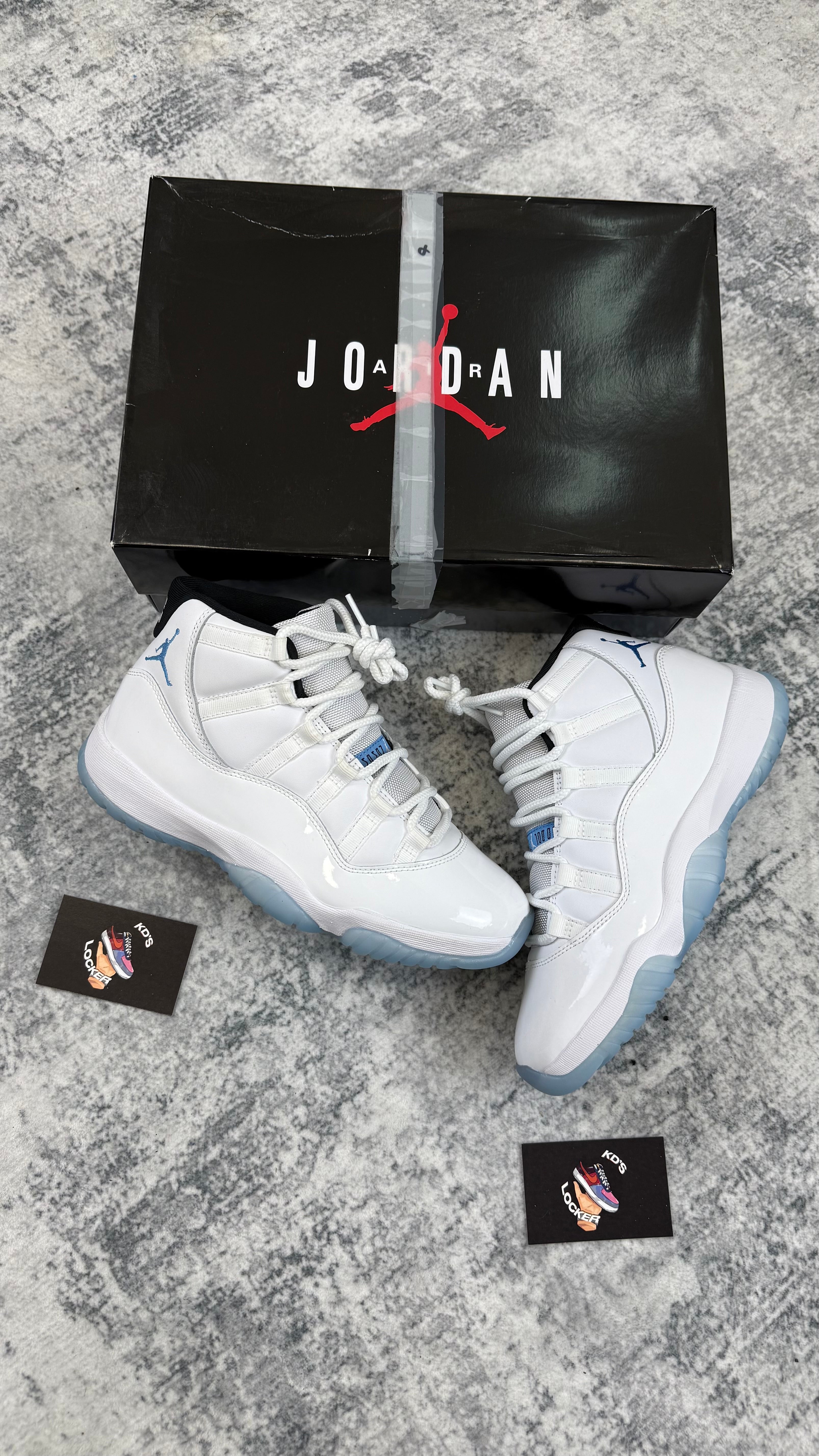 JORDAN 11 RETRO LEGEND BLUE