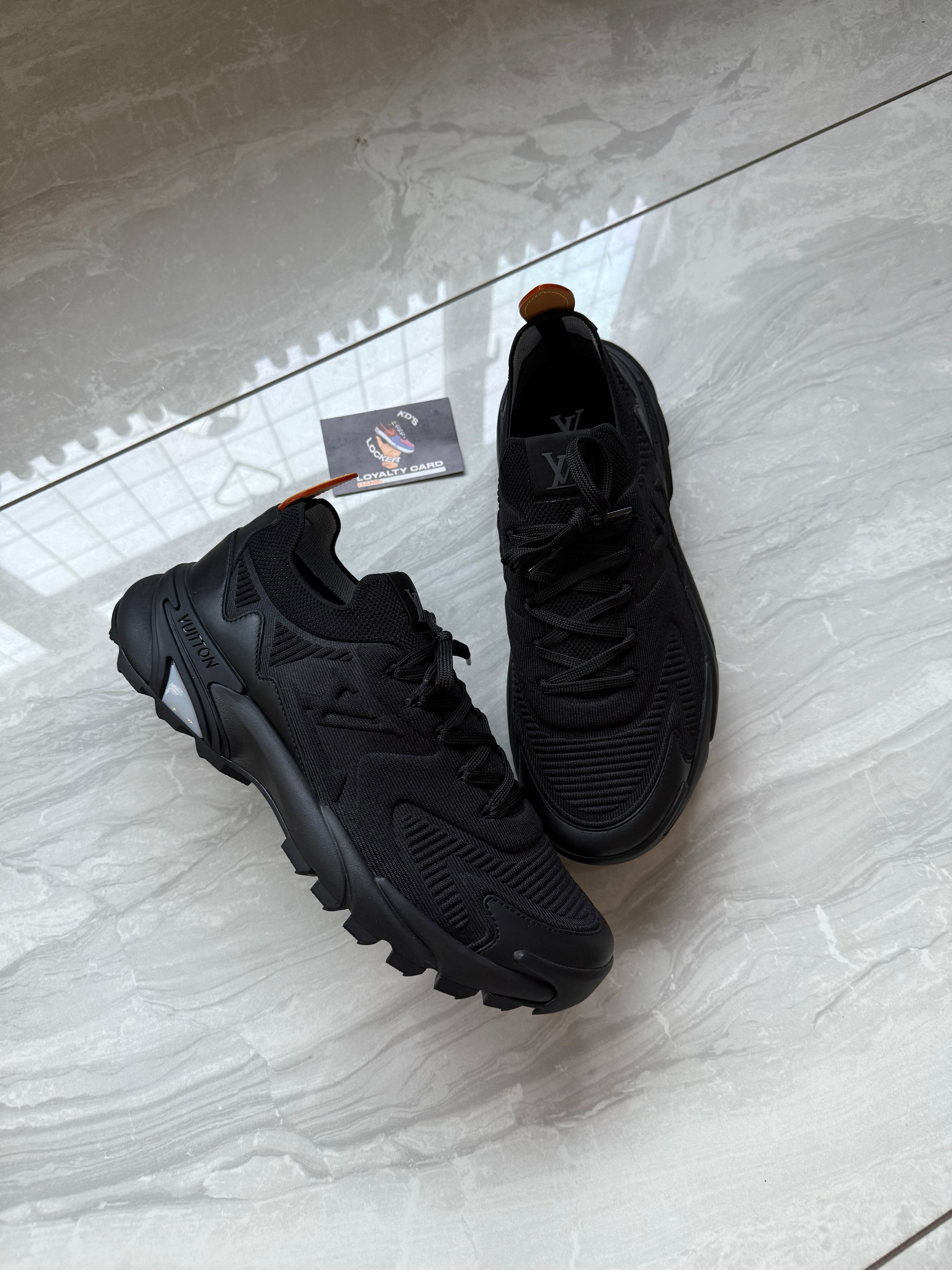 LOUIS VUITTON BLACKOUT TATIC TRAINER