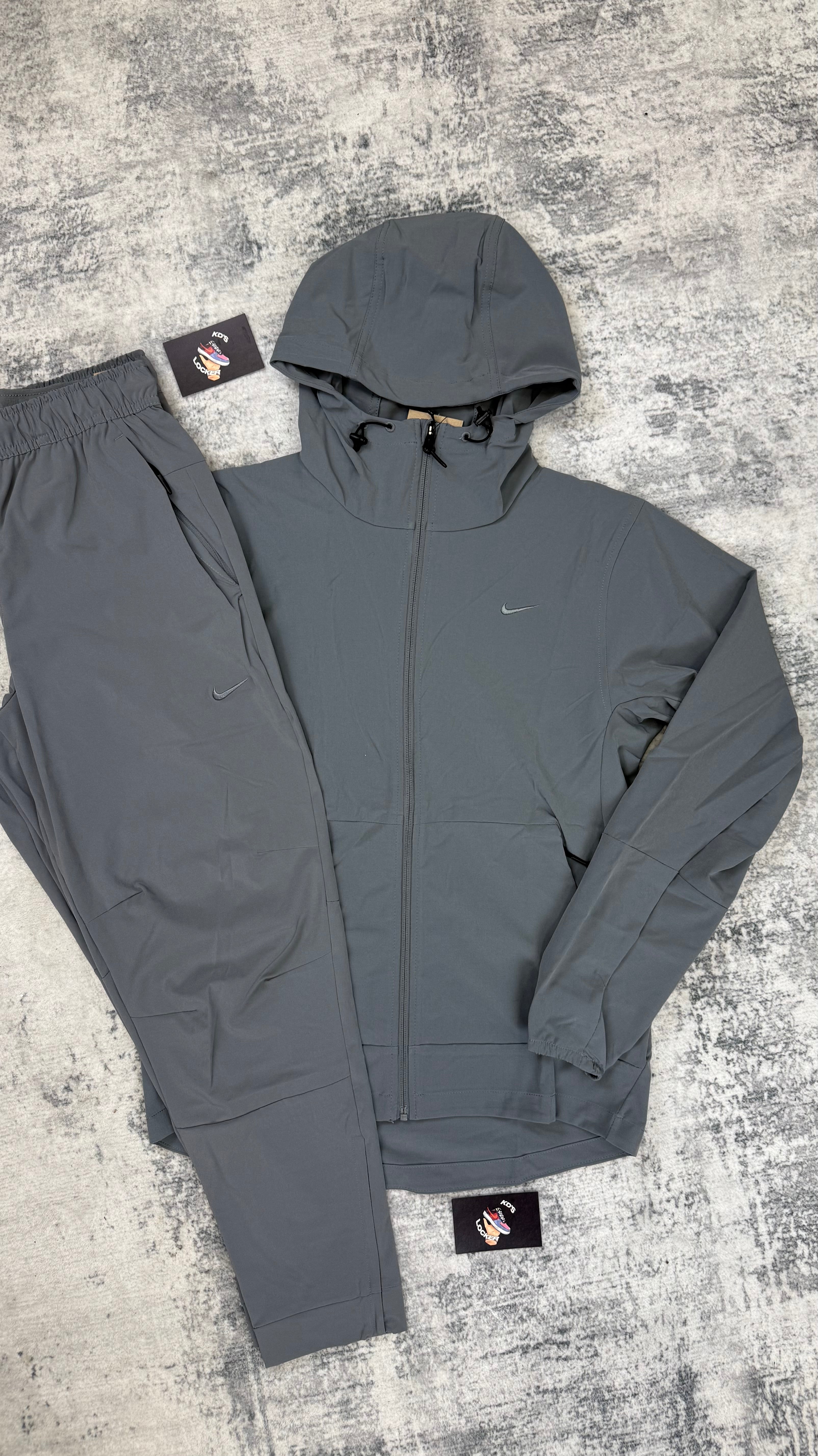 NIKE UNLIMITED GREY TRACKSUIT