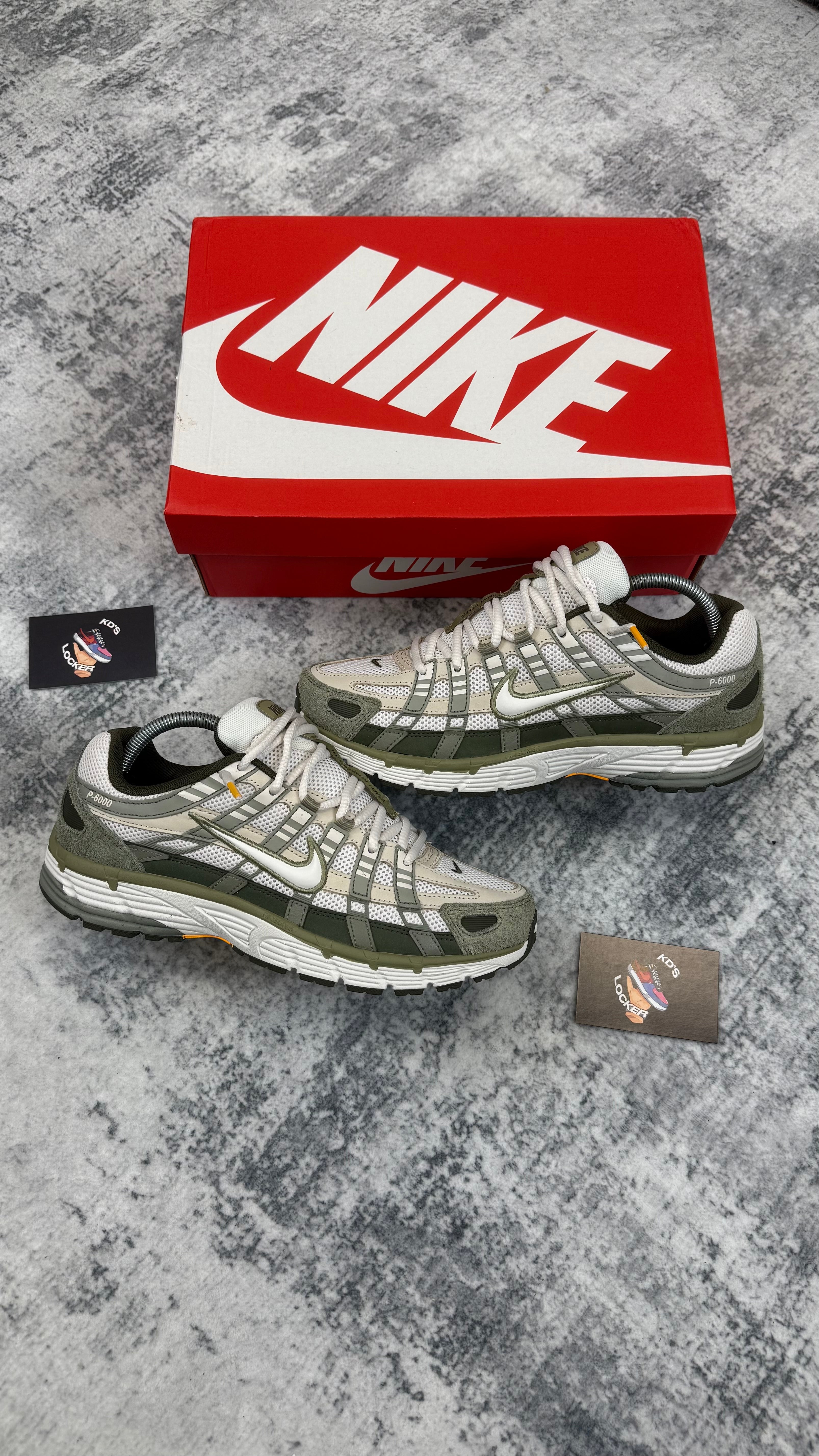 NIKE P-6000 LIGHT ARMORY CARGO KHAKI