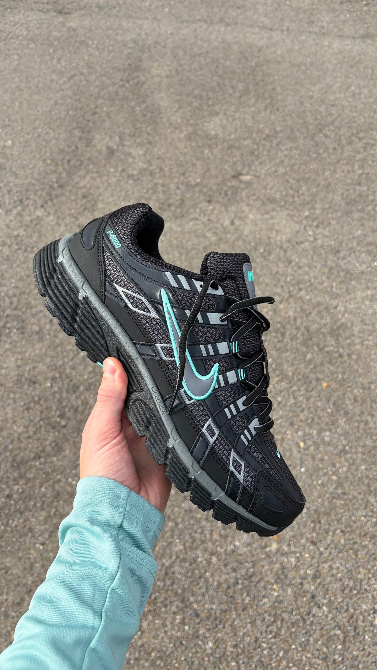NIKE P-6000 HYPER TURQUOISE