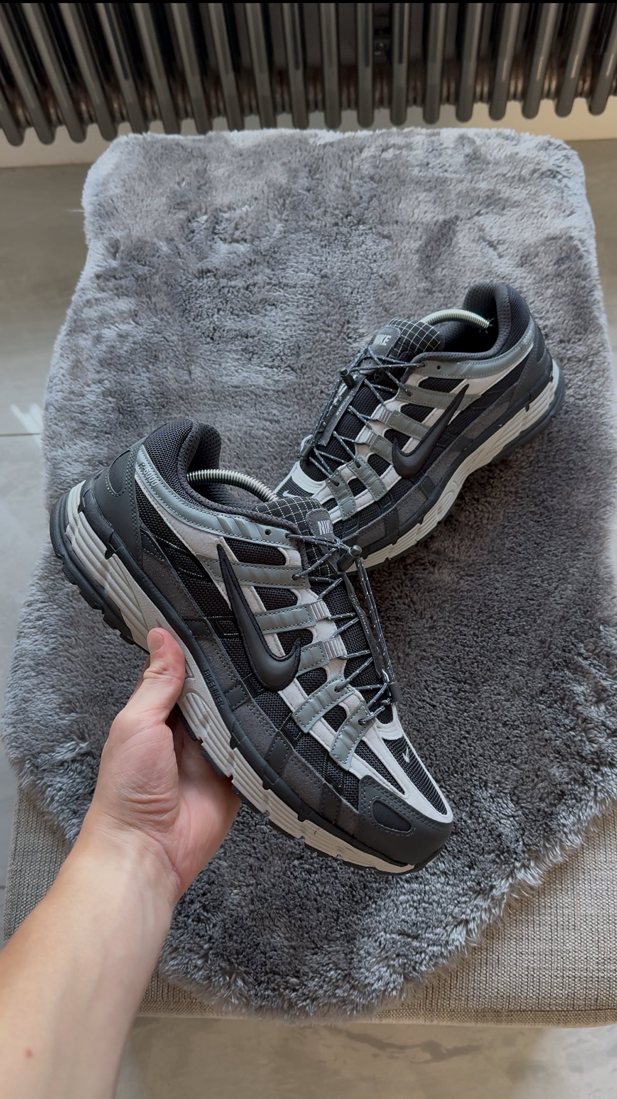 NIKE P-6000 PREMIUM ANTHRACITE SMOKE GREY