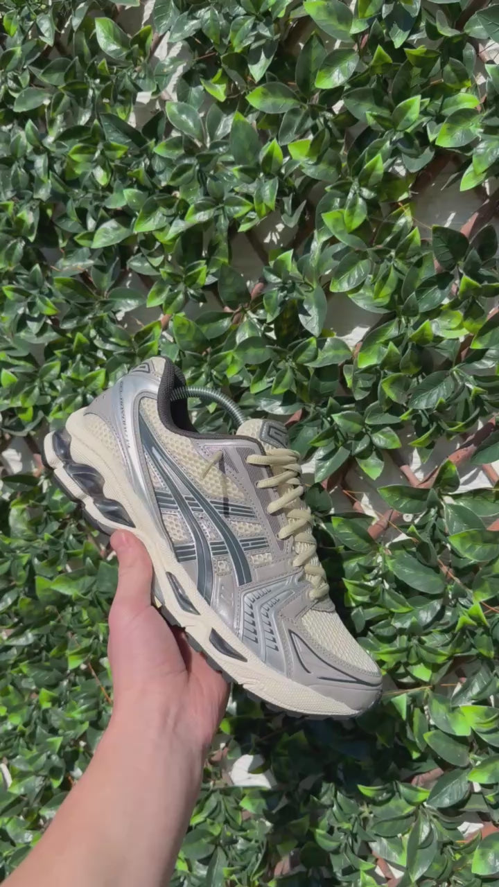 ASICS GEL KAYANO 14 OYSTER WHITE STEEPLE GREY